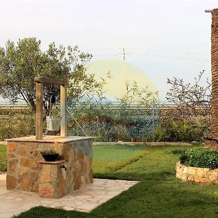 Fonsa - Casa Rural En El Delta Del Ebro Con Jardin Y Piscina Privada Deltebre