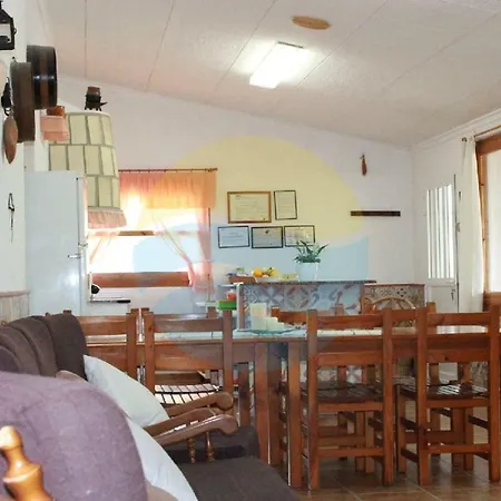 Holiday home Fonsa - Casa Rural En El Delta Del Ebro Con Jardin Y Piscina Privada Deltebre