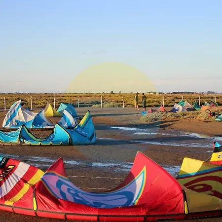 Fonsa - Casa Rural En El Delta Del Ebro Con Jardin Y Piscina Privada