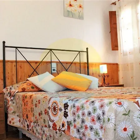 Fonsa - Casa Rural En El Delta Del Ebro Con Jardin Y Piscina Privada Deltebre